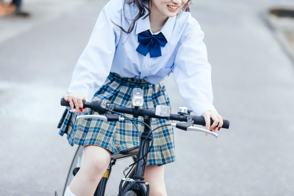 スカートで自転車